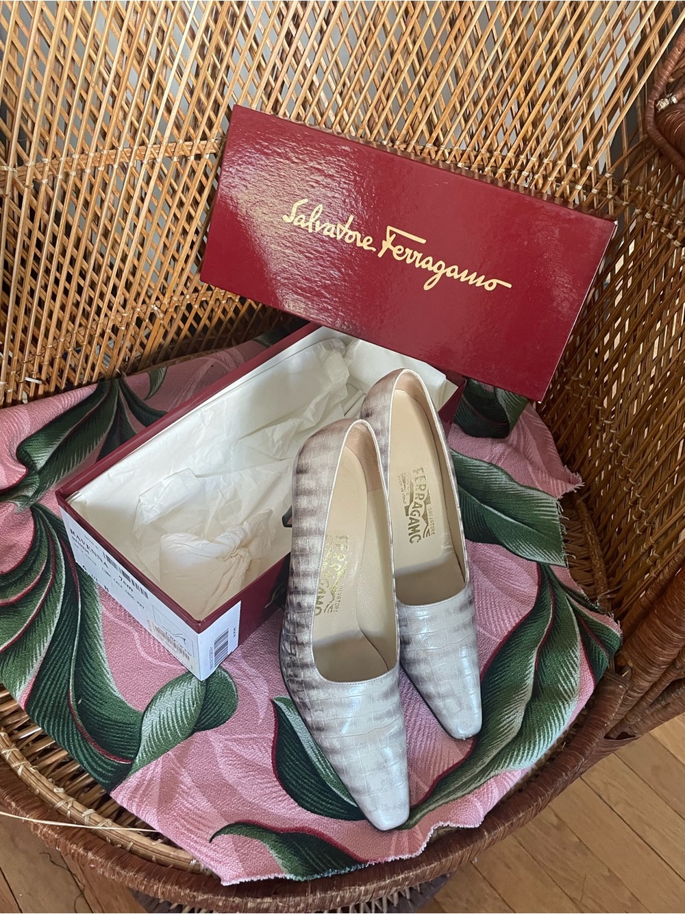 Salvatore Ferragamo Ravenna Luna Croc Ivory Croc-Embossed Pointed Pumps